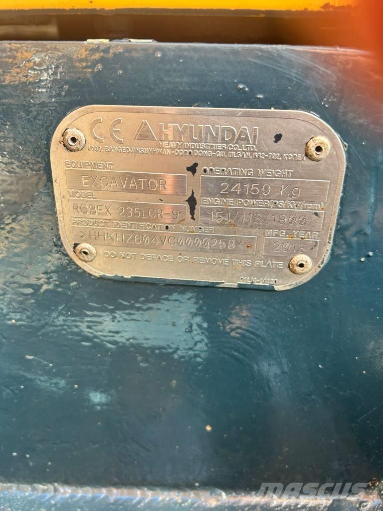 Hyundai 235 LCR-9 Θεριζοαλωνιστικές μηχανές