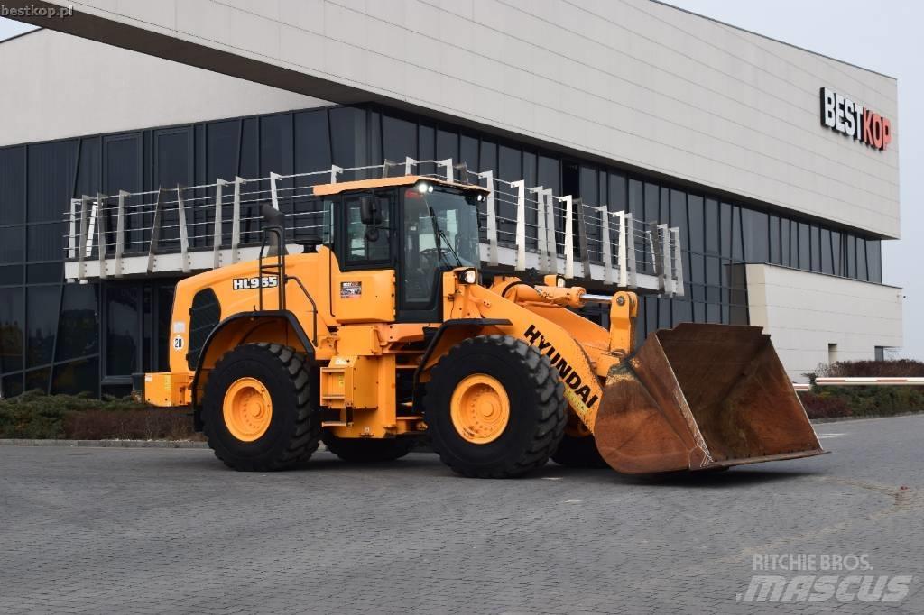 Hyundai HL 965 Φορτωτές με λάστιχα (Τροχοφόροι)