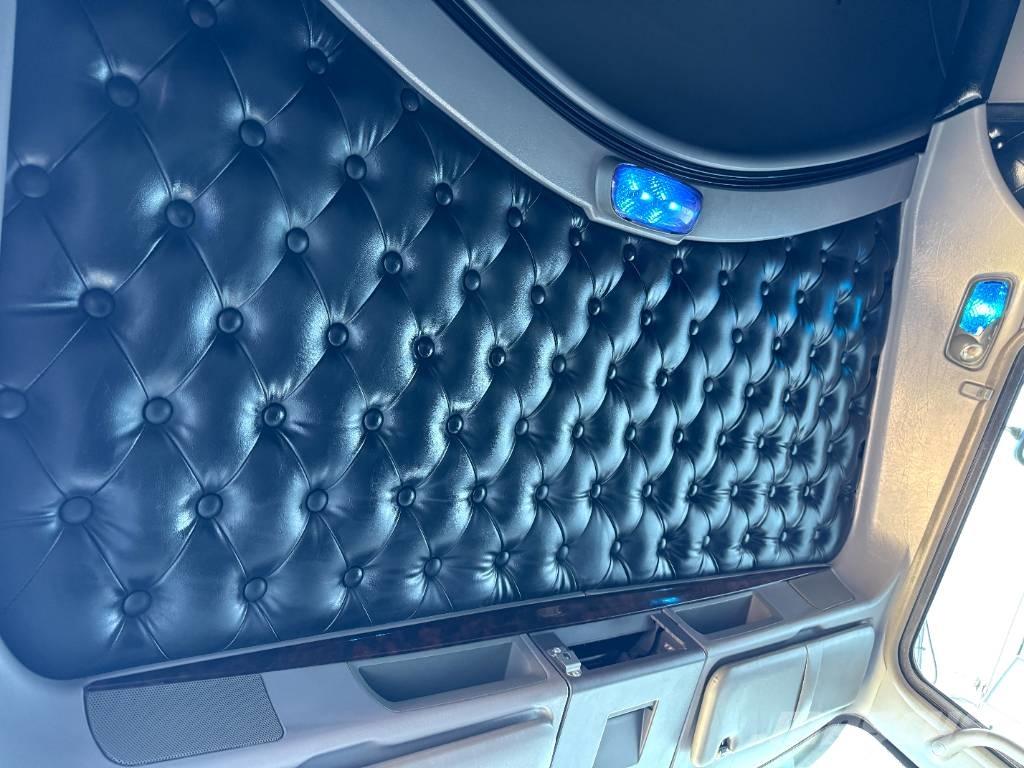 Kenworth T 800 Τράκτορες