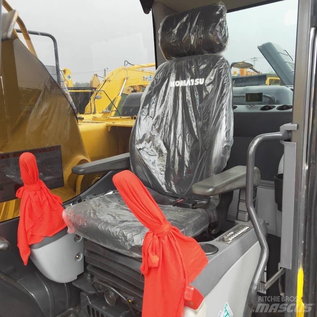 Komatsu PC200-8 Εκσκαφείς με ερπύστριες