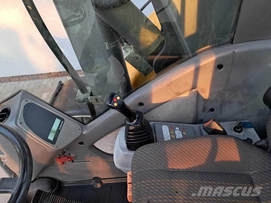 Volvo EW 140 Εκσκαφείς με τροχούς - λάστιχα