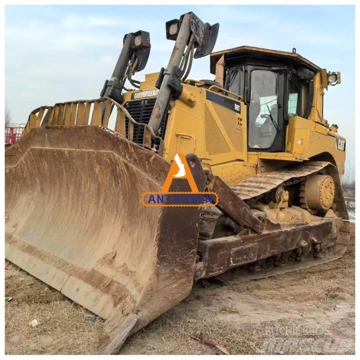CAT D8T bulldozers Μπουλντόζες με ερπύστριες