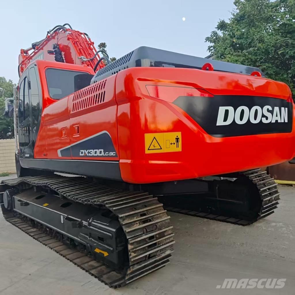 Doosan DX 300 LC Εκσκαφείς με ερπύστριες