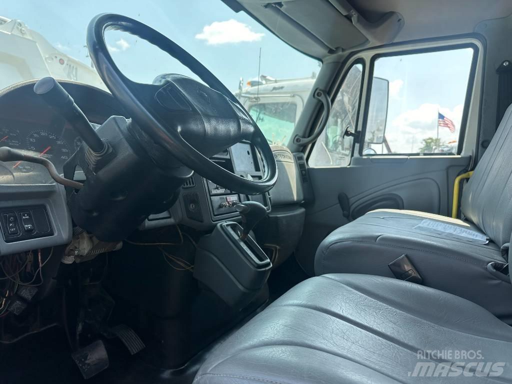 International 4300 Απορριμματοφόρα