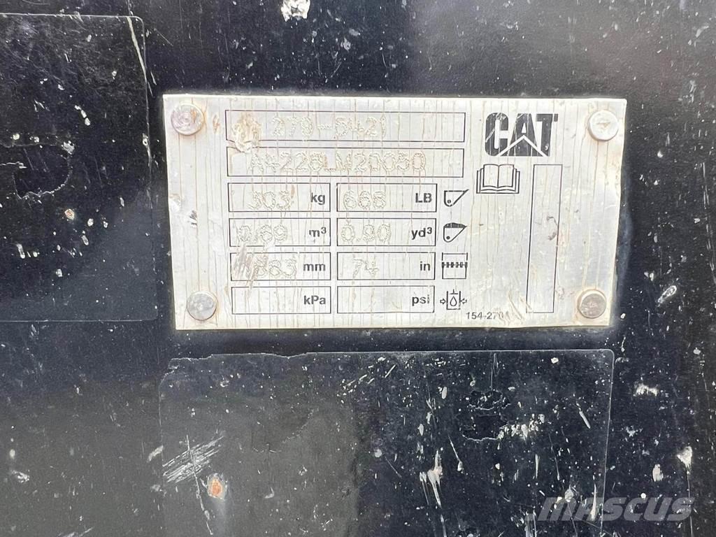 CAT 226D Φορτωτάκια