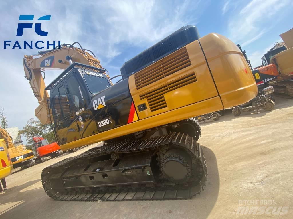 CAT 330d2 Εκσκαφείς με ερπύστριες