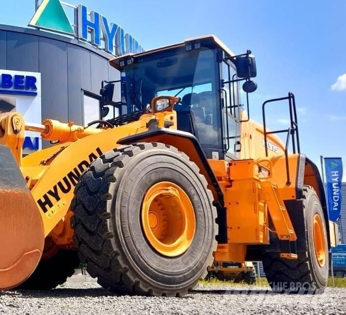Hyundai HL 975 Φορτωτές με λάστιχα (Τροχοφόροι)