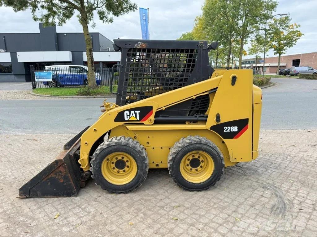 CAT 216B Turbo Φορτωτάκια