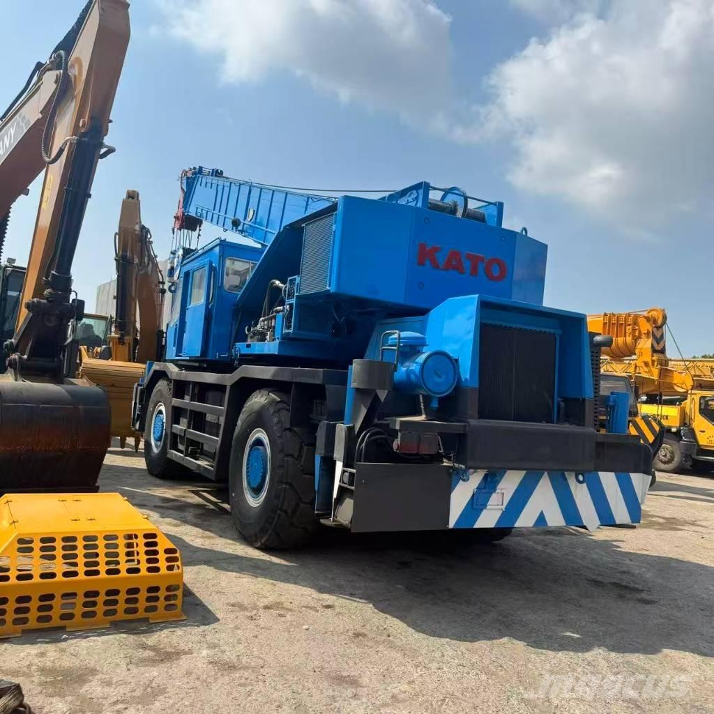 Kato KR 500-3 Γερανοί ανώμαλου εδάφους