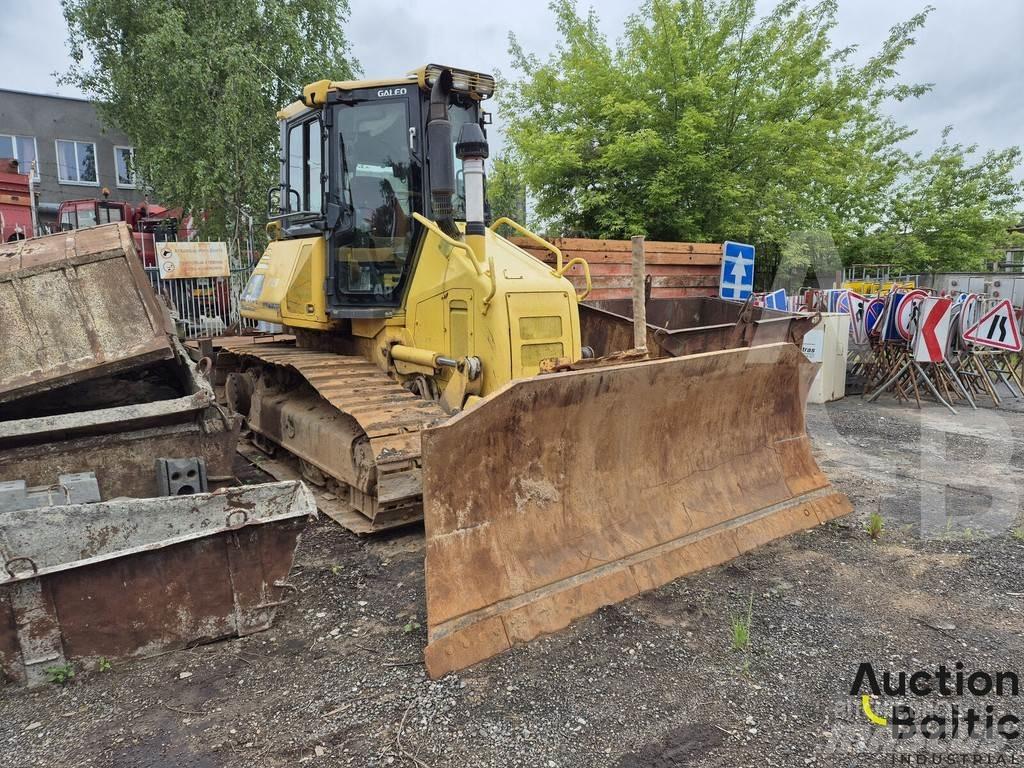 Komatsu D51EX-22 Μπουλντόζες με ερπύστριες