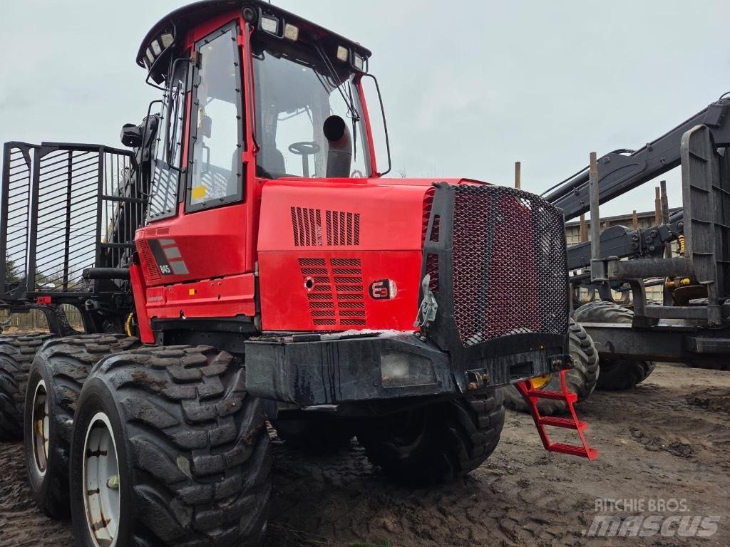 Komatsu 845 Μεταφορείς ξυλείας