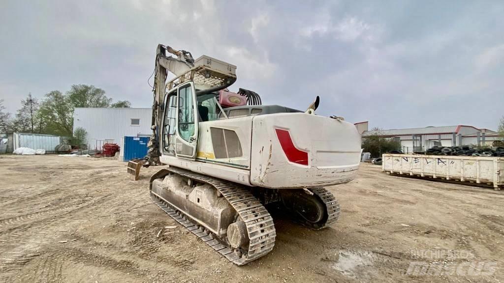 Liebherr R 924 Εκσκαφείς με ερπύστριες