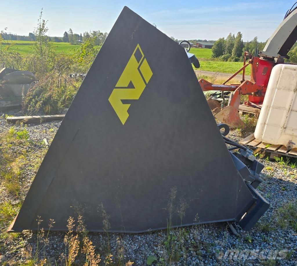 ATI 30 Διαστρωτήρες άμμου και αλατιού