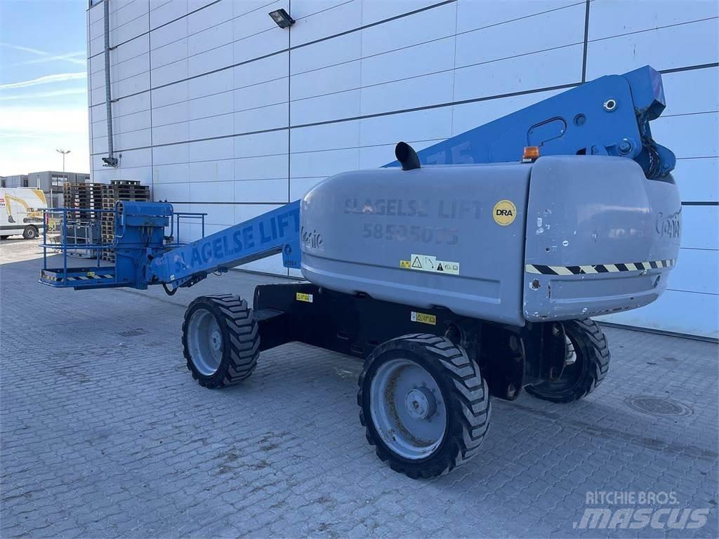 Genie S-60HC Ανυψωτήρες με αρθρωτό βραχίονα