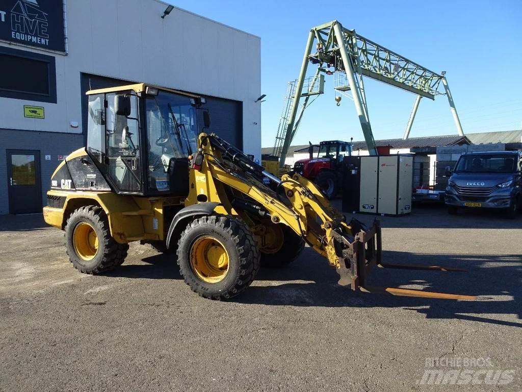 CAT 908 Φορτωτές με λάστιχα (Τροχοφόροι)