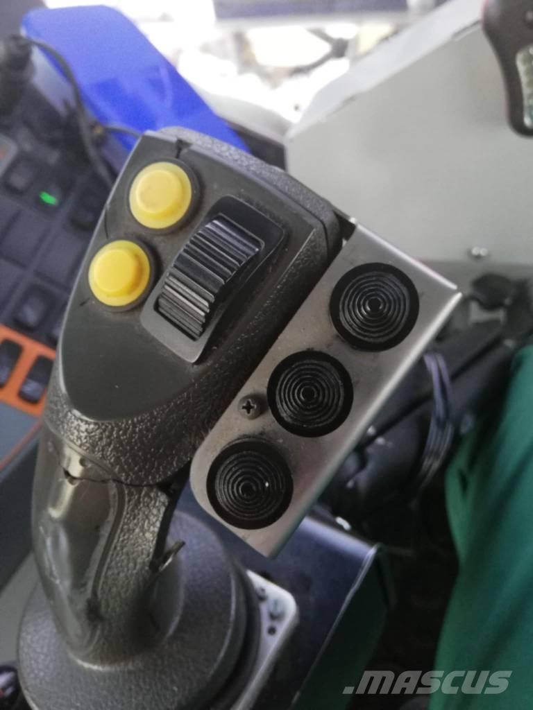 Valtra T202 Θεριζοαλωνιστικές μηχανές