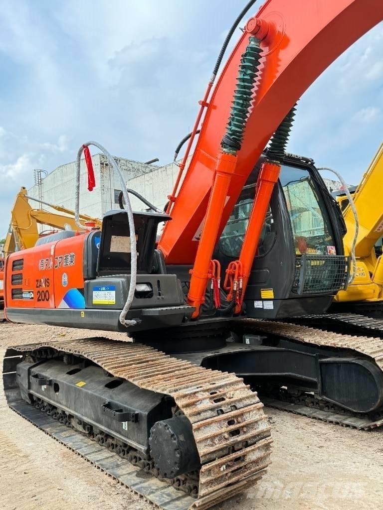 Hitachi ZX 200 Εκσκαφείς με ερπύστριες
