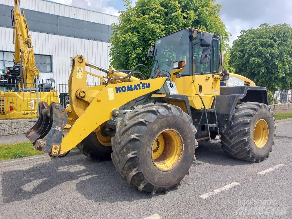 Komatsu WA320-5 Φορτωτές με λάστιχα (Τροχοφόροι)