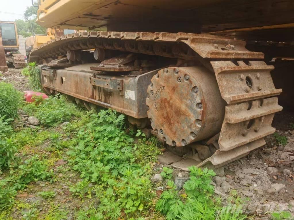 Komatsu PC 450-8 Εκσκαφείς με ερπύστριες