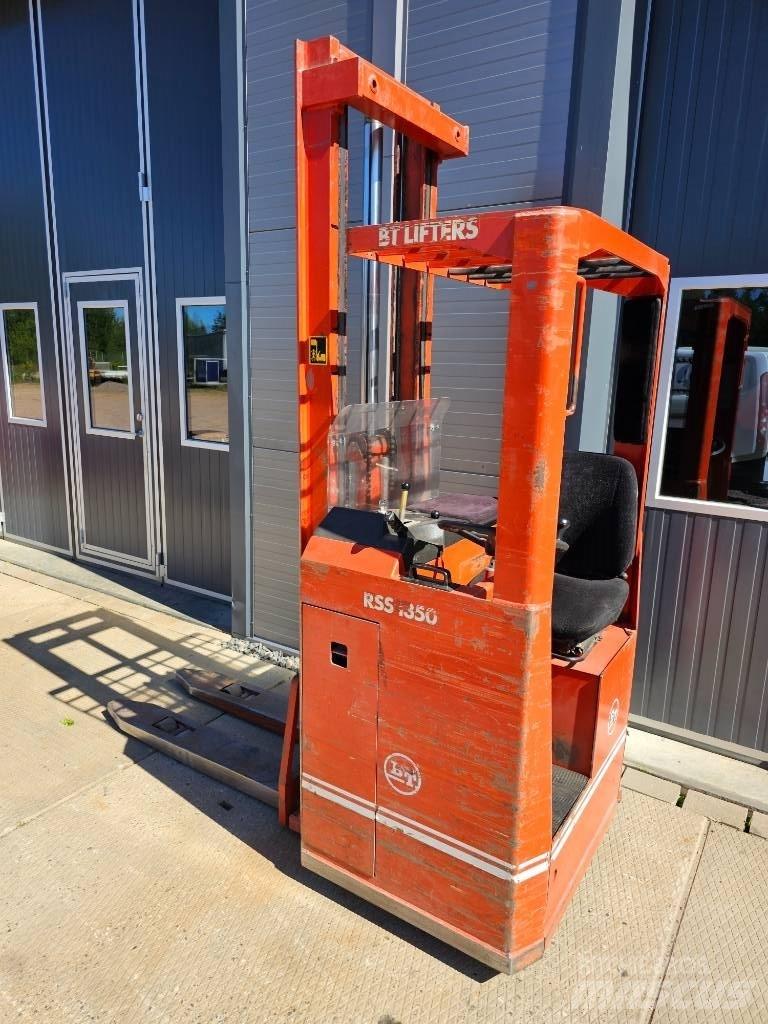 BT RSS 1350 Ηλεκτρικά παλετοφόρα με ιστό