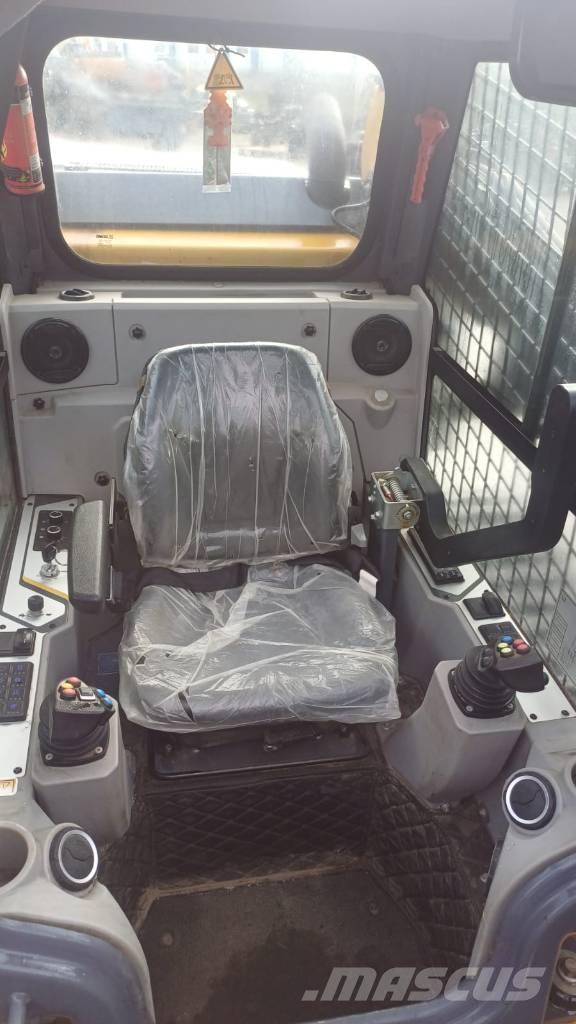 XCMG XC7-TV12 Φορτωτές με ερπύστριες