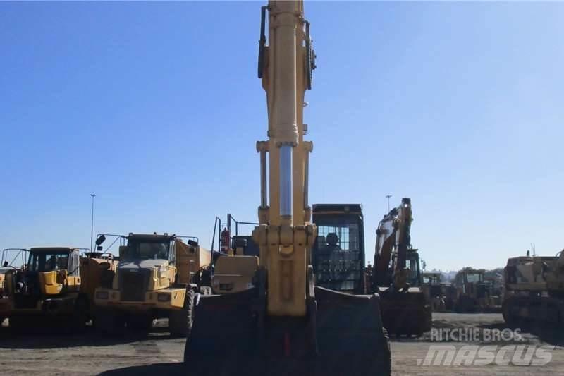 Komatsu PC450LC Εκσκαφάκι (διαβολάκι) < 7t