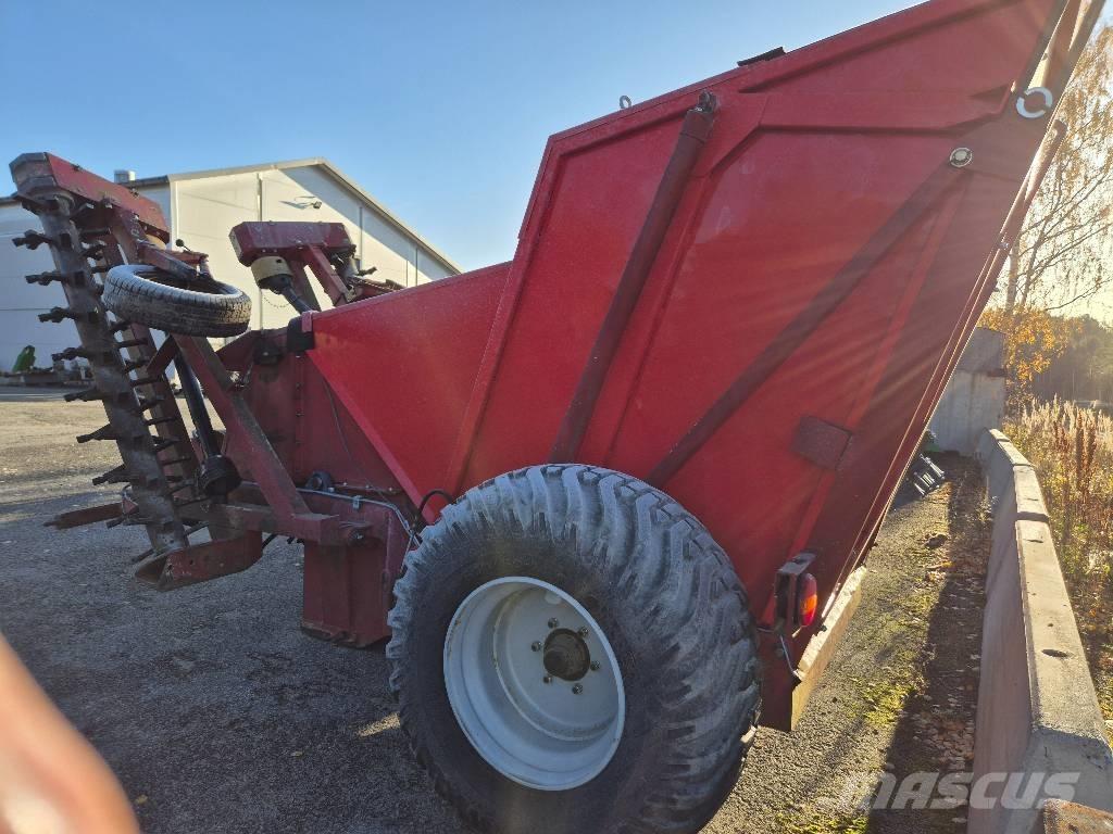 Juko Kivi-Karhu 4 Τσουγκράνα πετρών