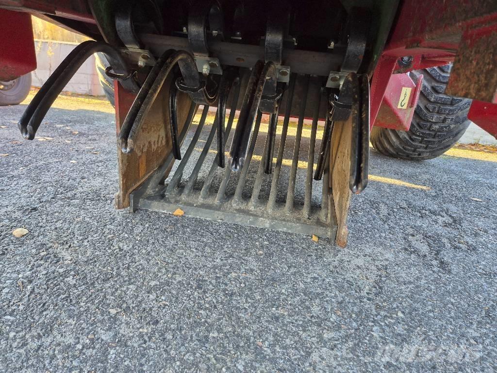 Juko Kivi-Karhu 4 Τσουγκράνα πετρών