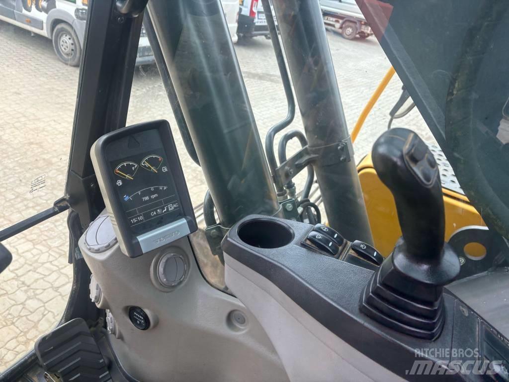Volvo EC 220 D Εκσκαφείς με ερπύστριες