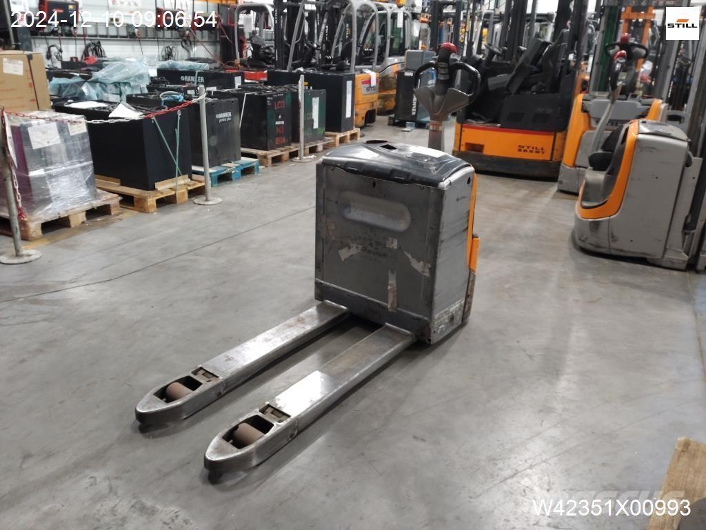 Still EXU16 Παλετοφόρα πεζού χειριστή με ιστό