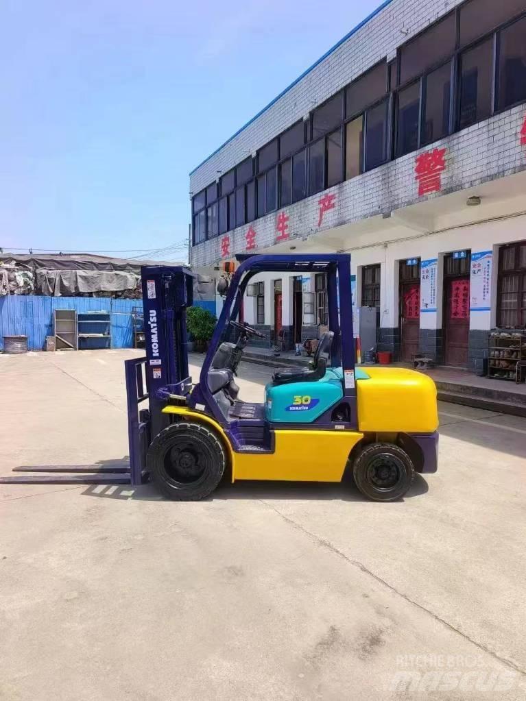 Komatsu FD 30 Πετρελαιοκίνητα Κλαρκ