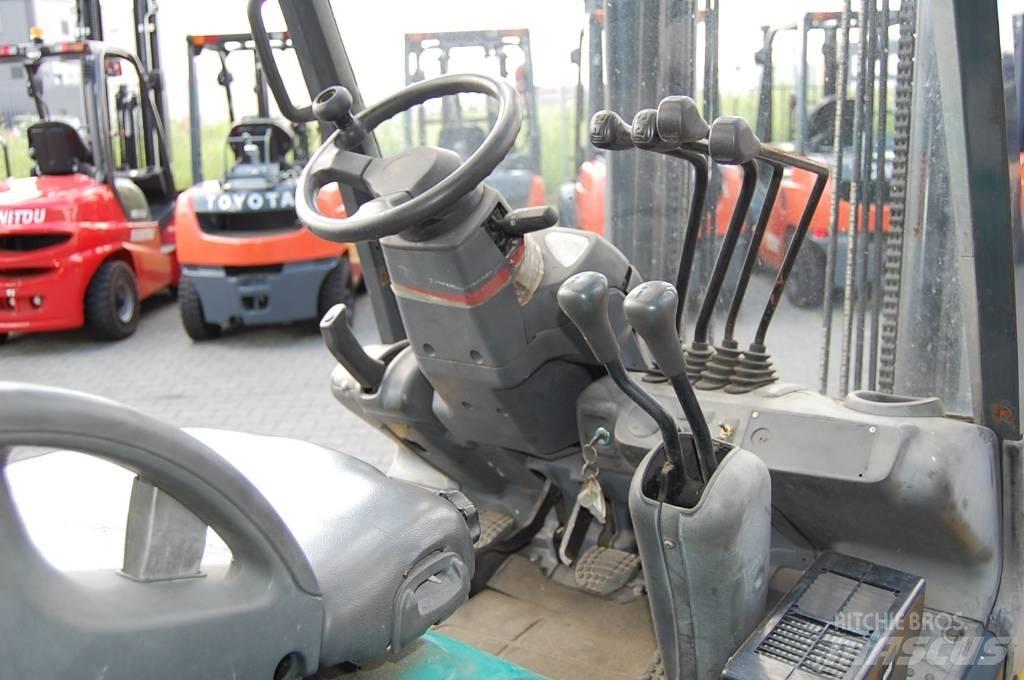 Komatsu FG30C-16 Περονοφόρα ανυψωτικά κλαρκ - άλλα