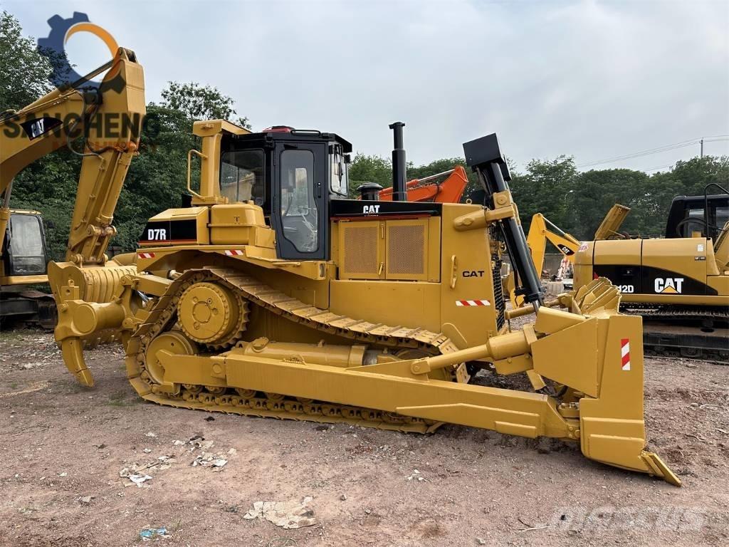 CAT D 7 R Μπουλντόζες με ερπύστριες