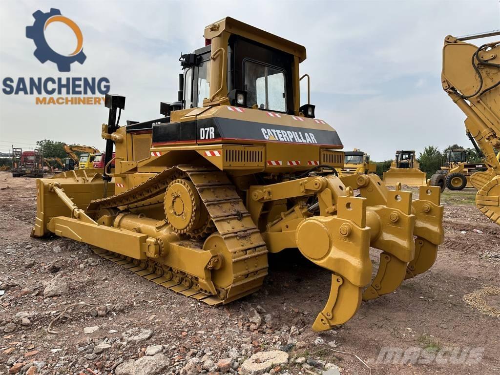 CAT D 7 R Μπουλντόζες με ερπύστριες