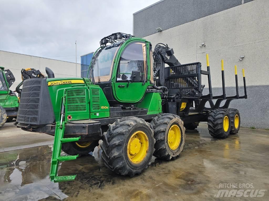 John Deere 1510 E Μεταφορείς ξυλείας