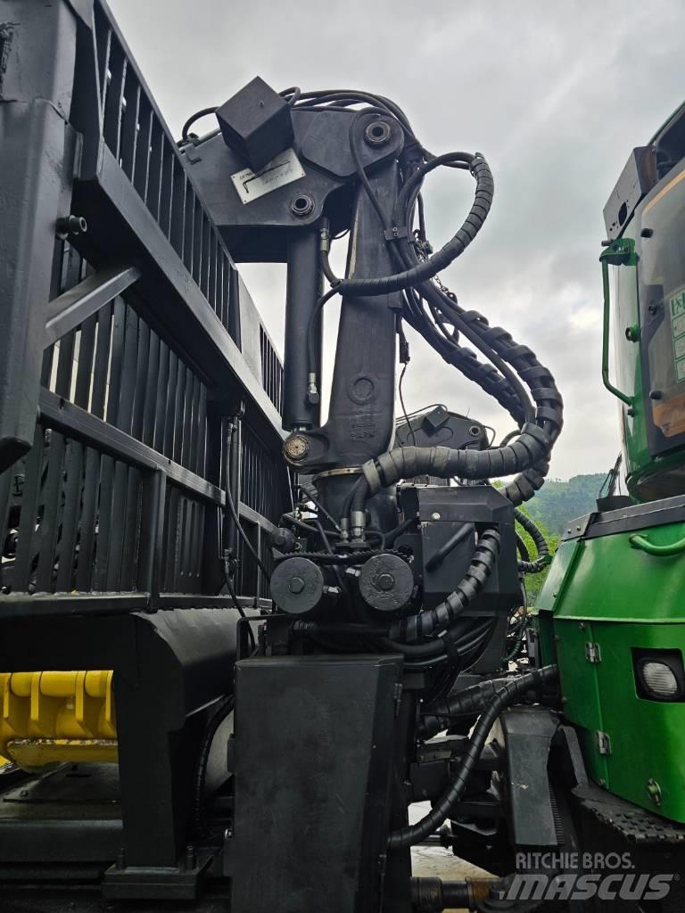 John Deere 1510 E Μεταφορείς ξυλείας