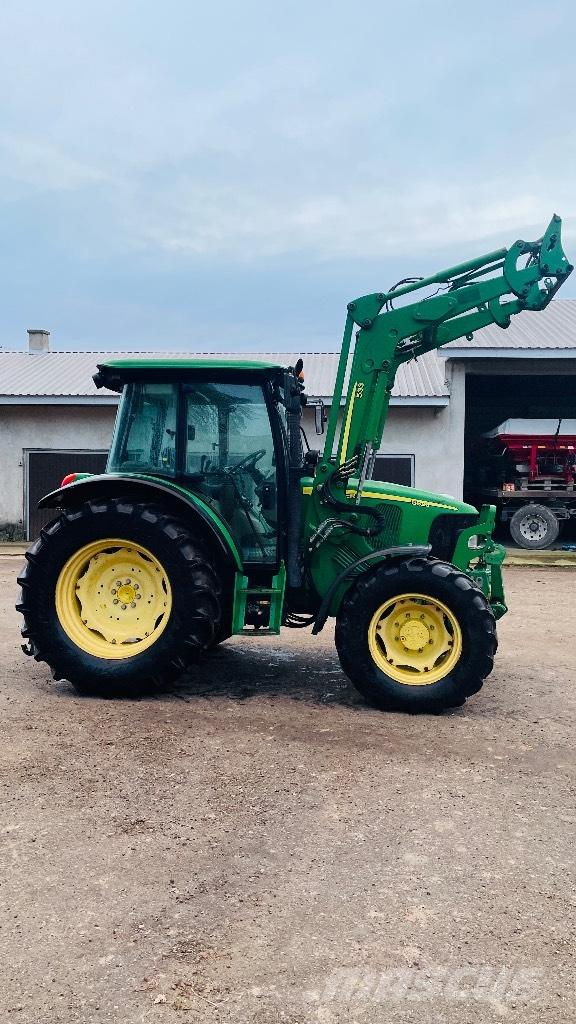 John Deere 5820 Τρακτέρ