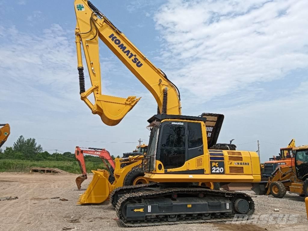 Komatsu PC 220-8 Εκσκαφείς με ερπύστριες