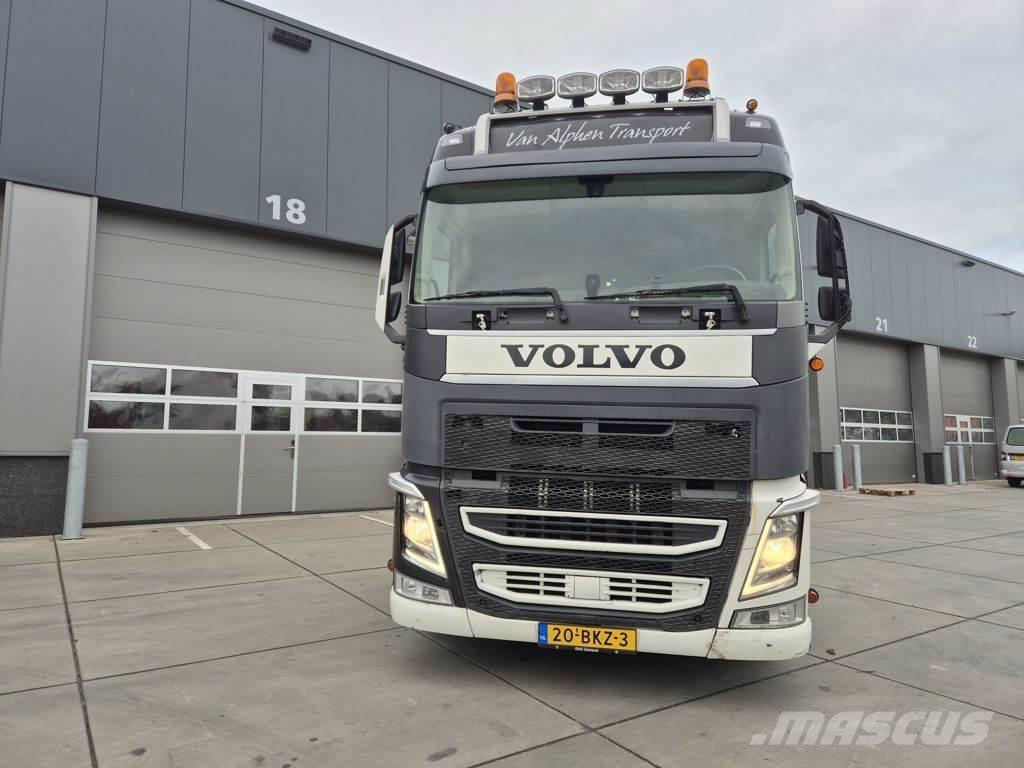 Volvo FH Τράκτορες