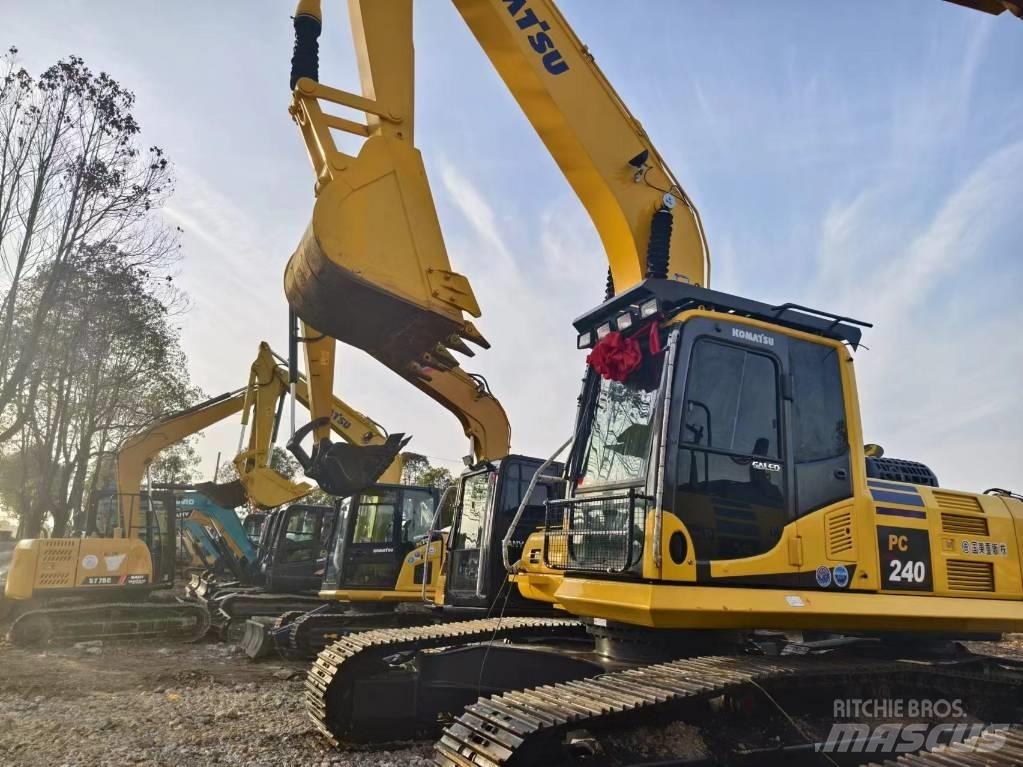 Komatsu PC240-8 Μίνι εκσκαφείς 7t - 12t