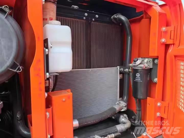 Doosan DX150 Εκσκαφείς με ερπύστριες
