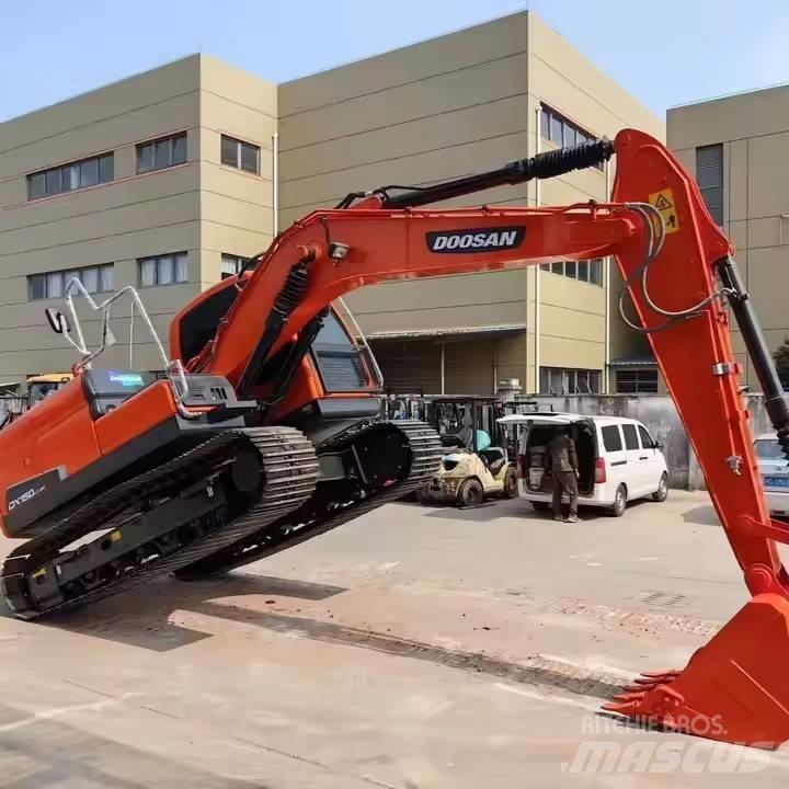 Doosan DX150 Εκσκαφείς με ερπύστριες