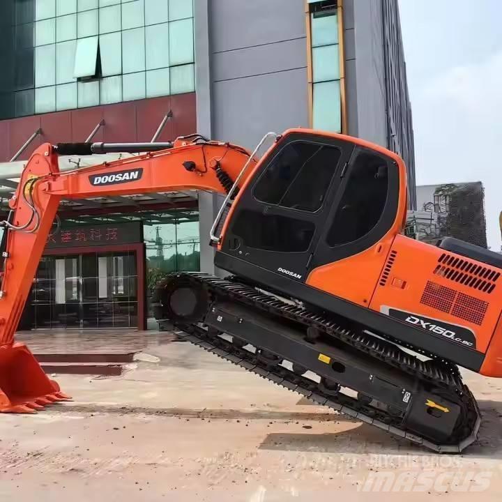 Doosan DX150 Εκσκαφείς με ερπύστριες