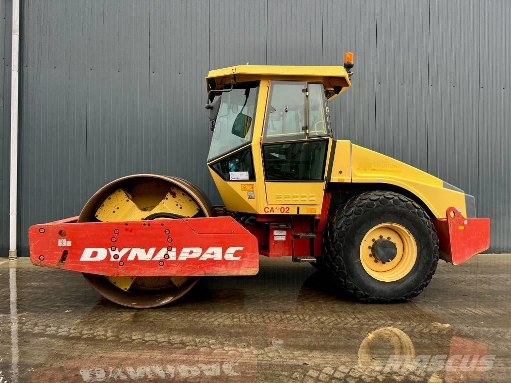 Dynapac CA302D Οδοστρωτήρες μονού κυλίνδρου
