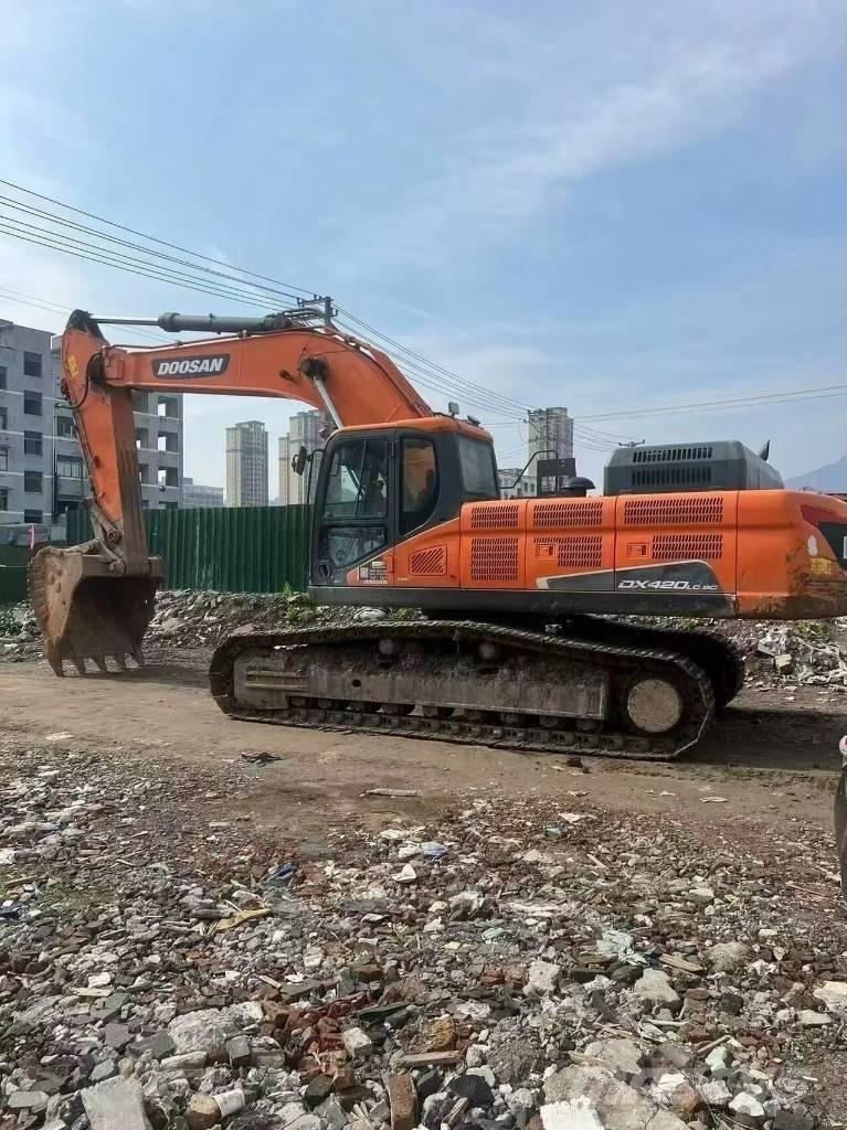 Doosan DX420LC Εκσκαφείς με ερπύστριες