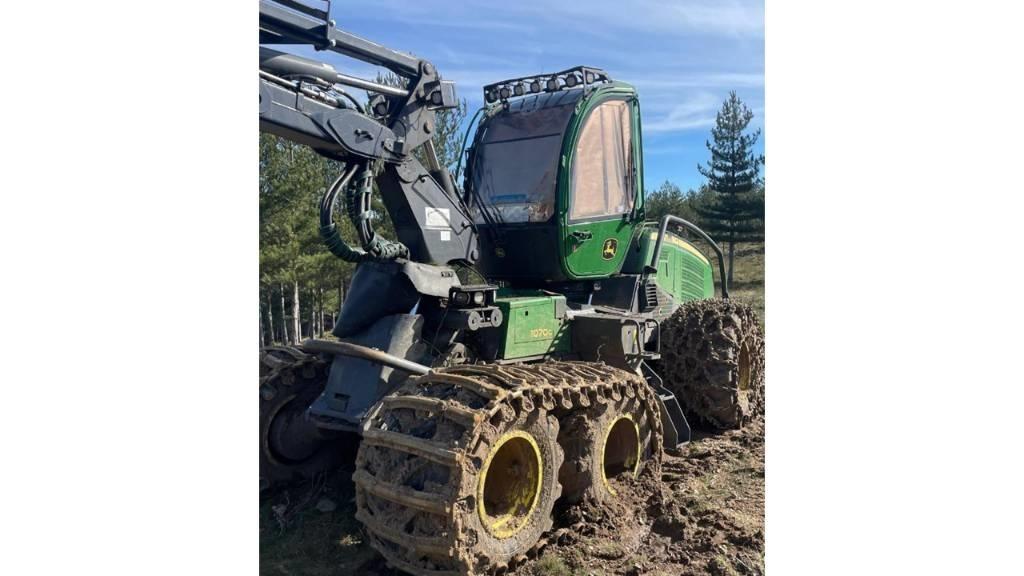 John Deere 1070 G Θεριζοαλωνιστικές μηχανές
