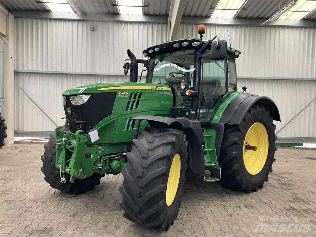 John Deere 6215R Τρακτέρ