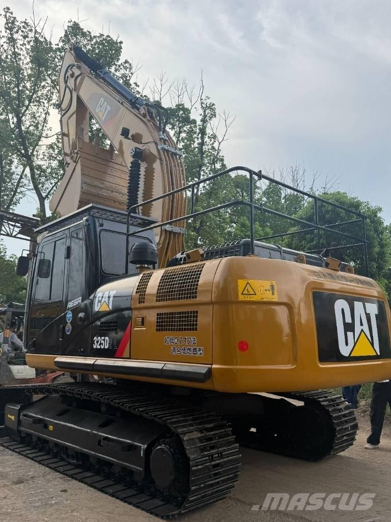 CAT 325D Εκσκαφείς με ερπύστριες