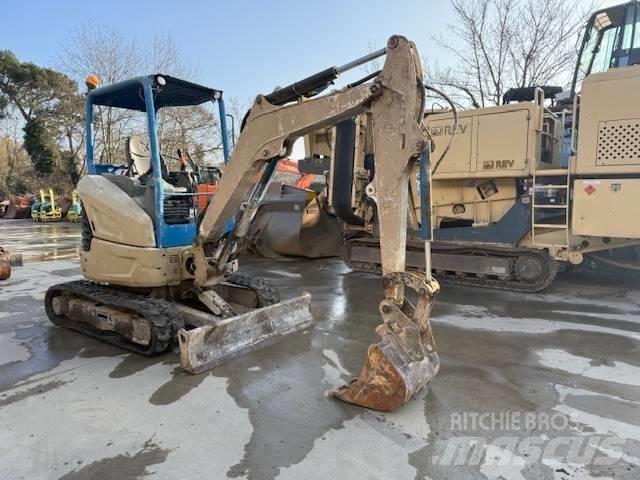 Bobcat E 27 Εκσκαφάκι (διαβολάκι) < 7t