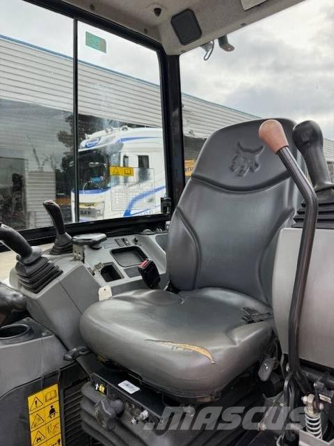 Bobcat E 35z Εκσκαφάκι (διαβολάκι) < 7t